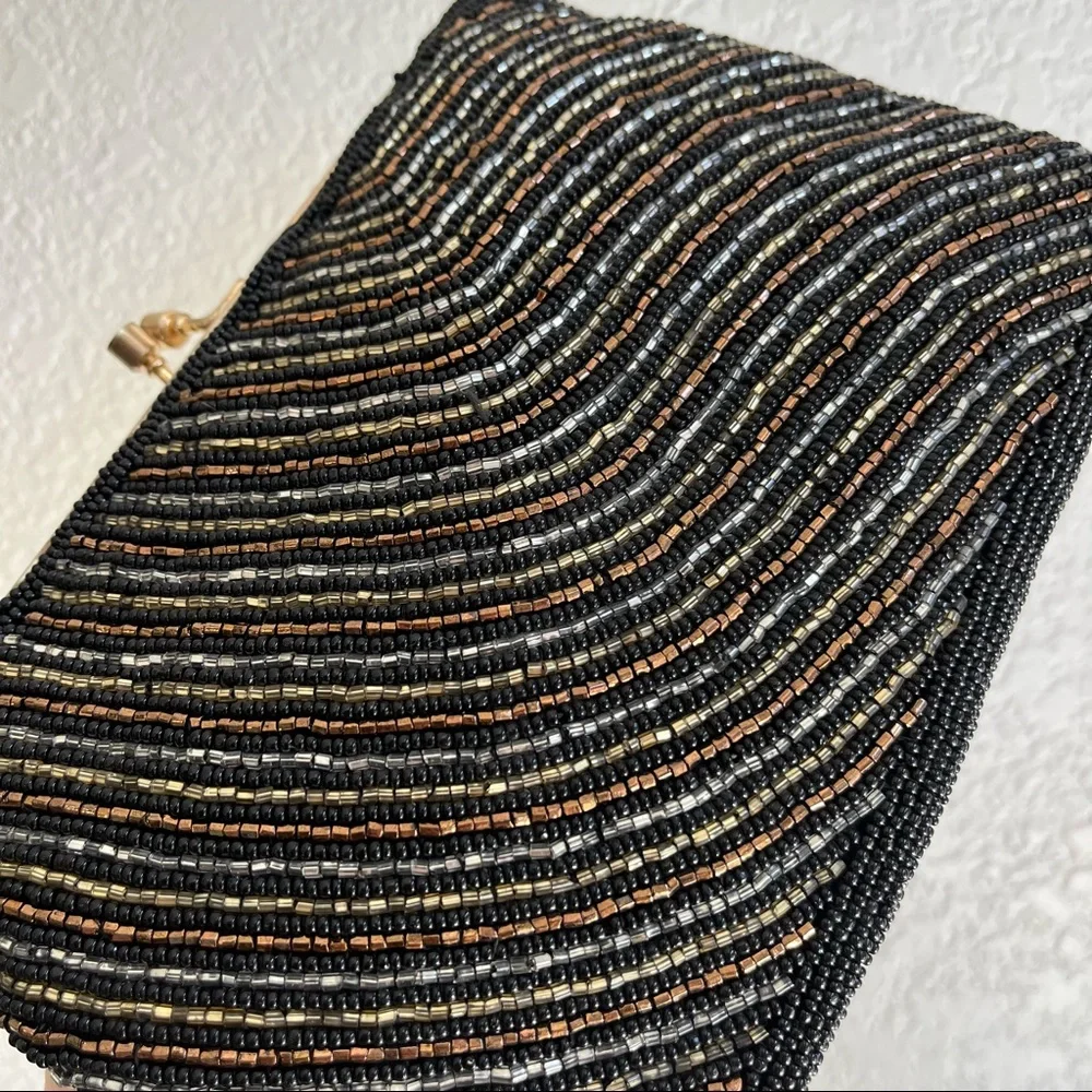 Beaded Clutch Small Handbag Purse Made in Hong Kong - Picture 6 of 10